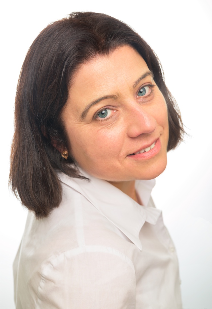 20250308_séance%20Emmanuelle%20et%20Alice_DSC9469 71%20copie